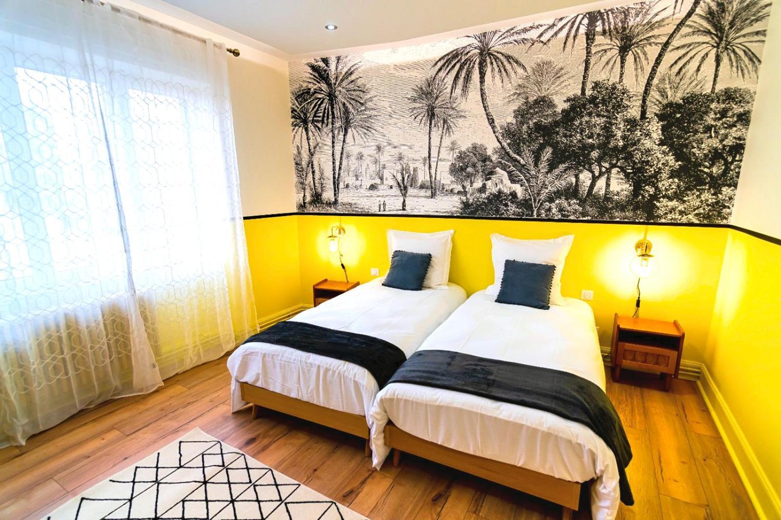 Bel Ami: Modern Chic With Garden Access In Center Apartment *